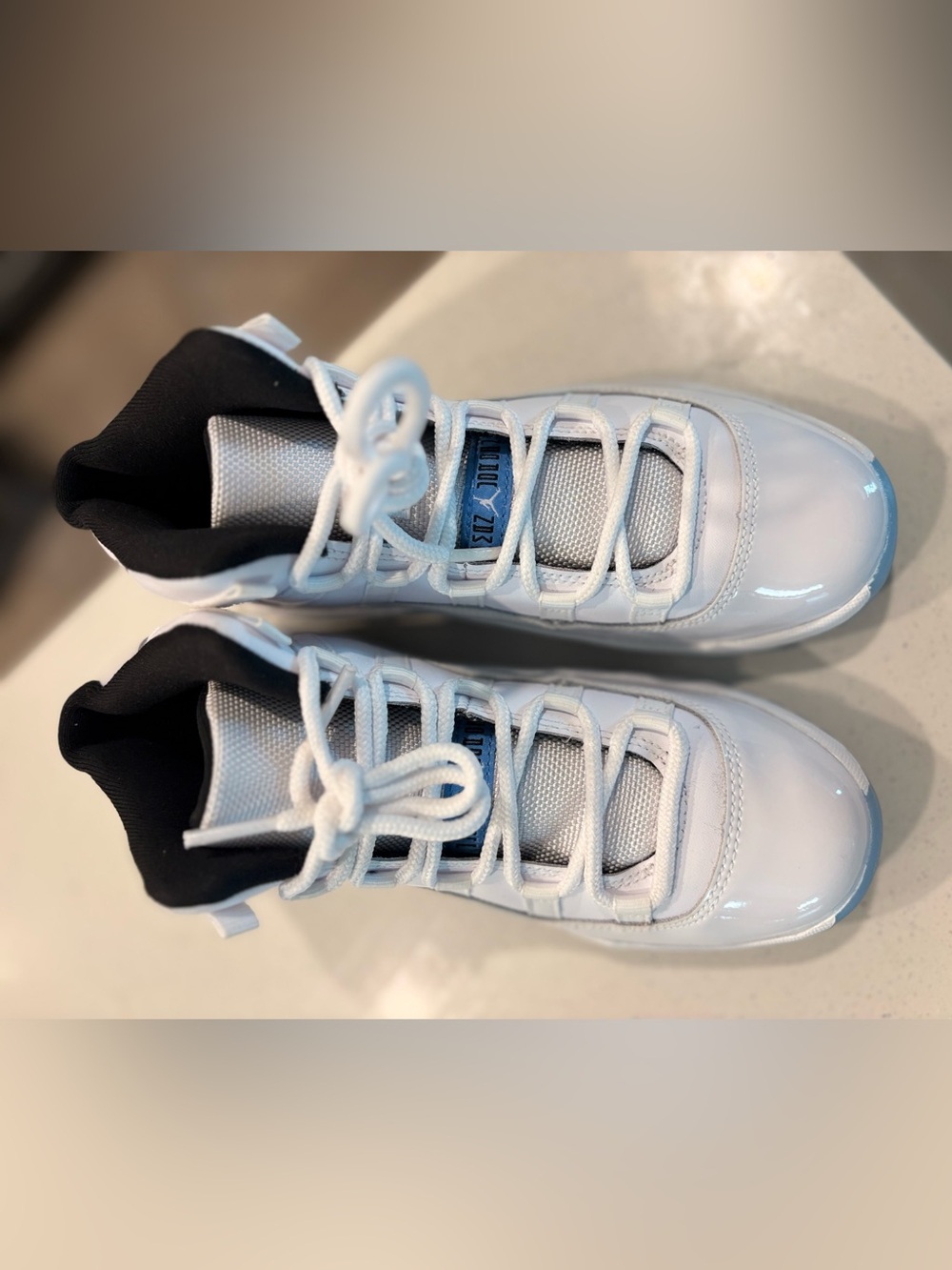 Air Jordan 11 Retro "Legend Blue" - Picture 4 of 8